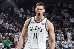 开云-字母哥意外战胜德国队，比赛局势复杂引爆全场！赛场气氛高涨的简单介绍-开云